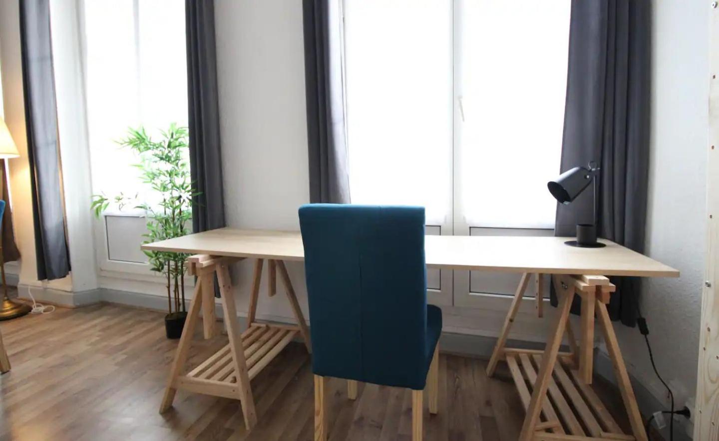 ורדון-סור-מוס L'Amour De La Paix - Centre-Ville - Jardin - Proche Gare - Tv65"Primevideo - Ambiance Tres Chaleureuse - Parking Gratuit Sous-Video Surveillance Proche - Gere Par Presta-Zen'Services חדר תמונה